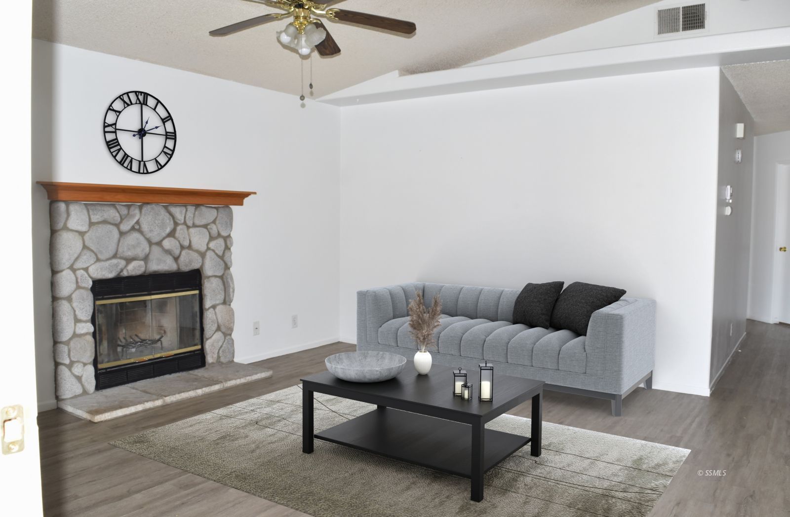 921 West Hood Avenue Ridgecrest, CA 93555 - Photo 4 of 17 Gallery Image 4