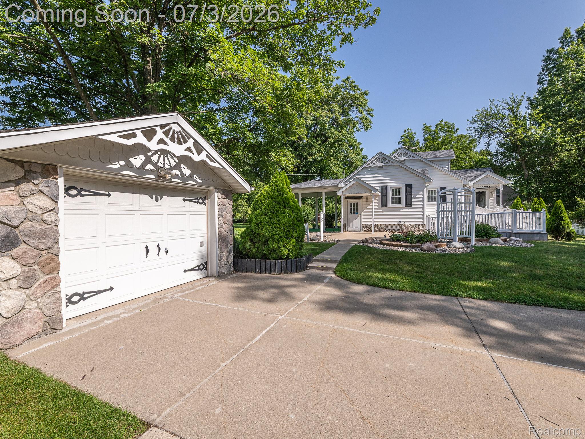 15340 Inkster Road Romulus, MI 48174 - Photo 32 of 43 32-web-or-mls-15340 Inkster-156.jpg