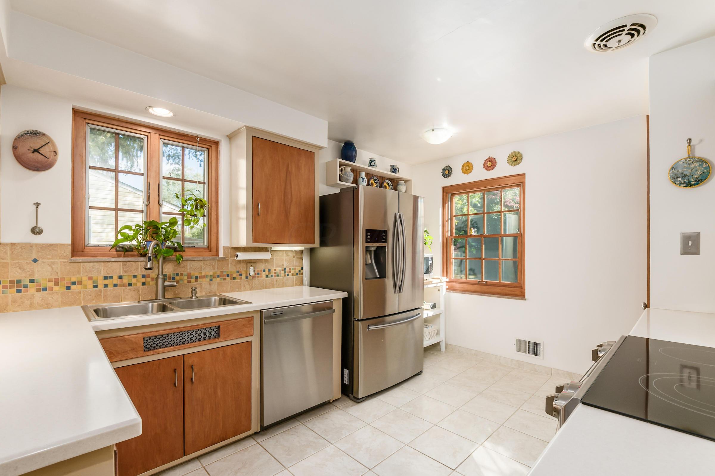 2413 Cranford Road Columbus, OH 43221 - Photo 11 of 46 Gallery Image 11
