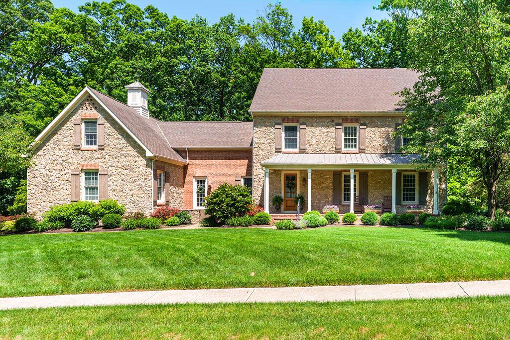 8382 Deep Run Powell, OH 43065 - Photo 1 of 92 Front Exterior