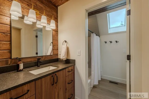 $830,000 | 3775 Arctic Fox Drive, Island Park, ID 83429