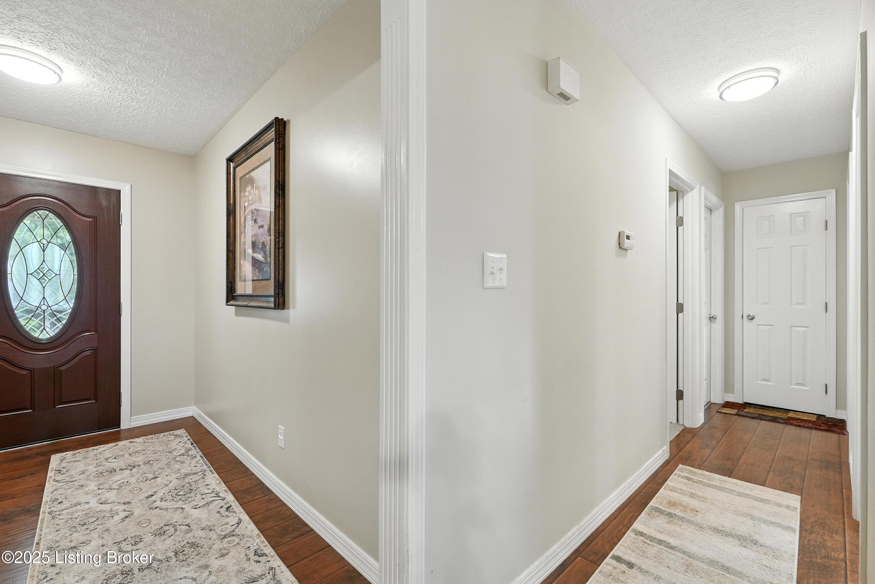 116 Mill Run Road Shepherdsville, KY 40165 - Photo 16 of 35 19_116millrun_louisvillerealestatemedia_