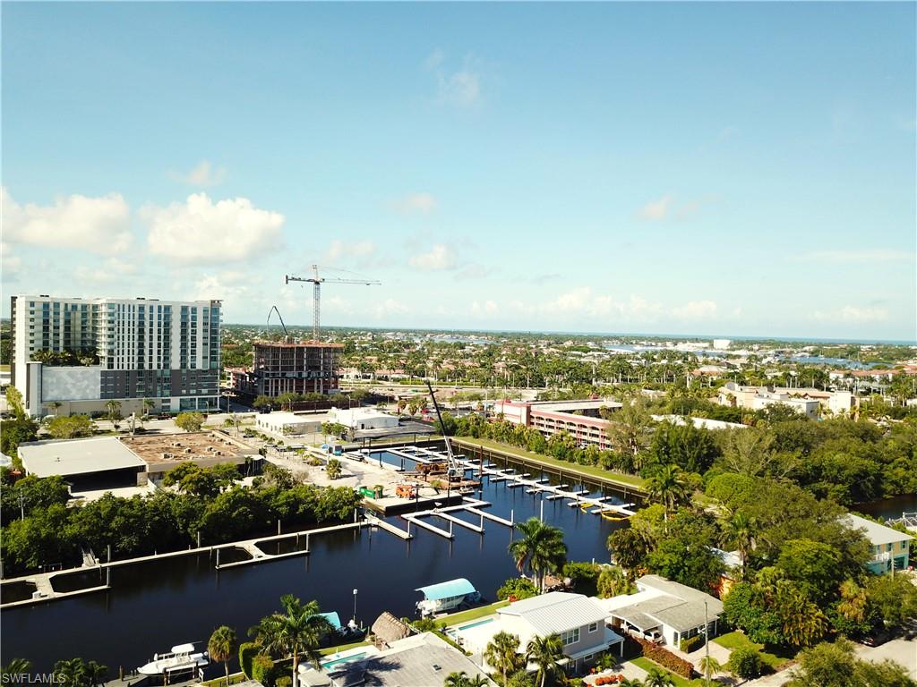 2047 Harbor Lane Naples, FL 34104 - Photo 24 of 27