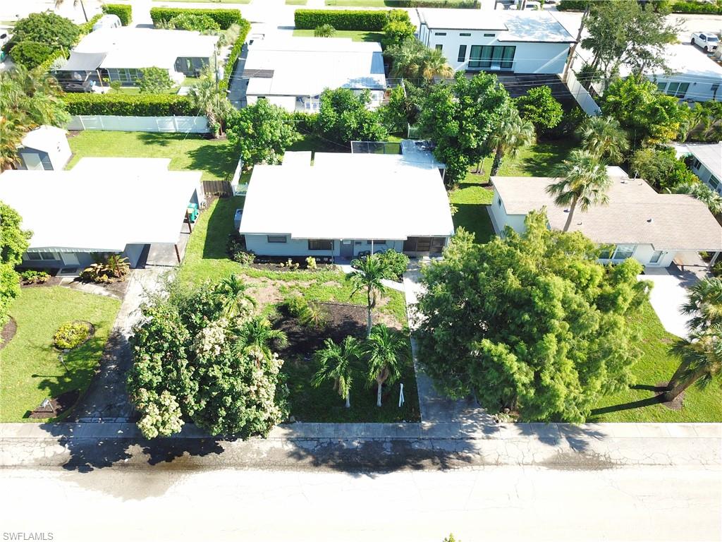 2047 Harbor Lane Naples, FL 34104 - Photo 26 of 27