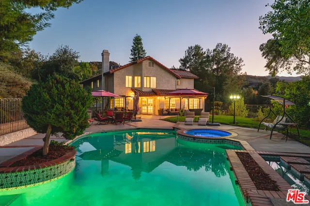 $1,299,999 | 24232 Mentry Drive, Newhall, CA 91321