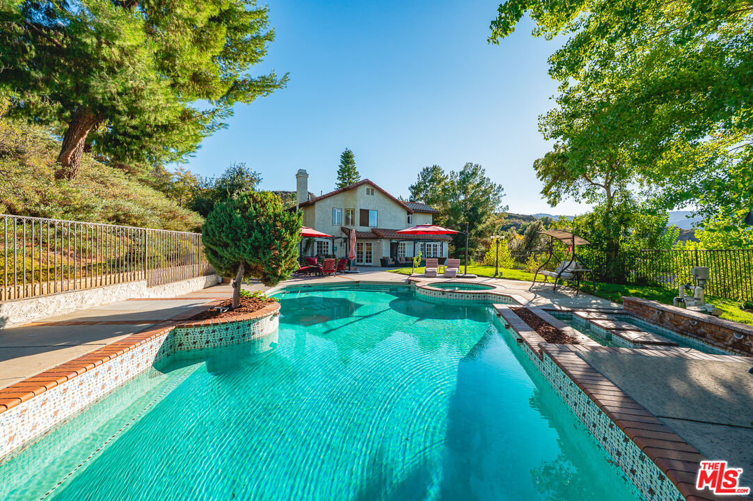 24232 Mentry Drive Newhall, CA 91321 - Photo 17 of 24