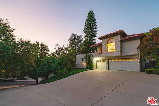 $1,299,999 | 24232 Mentry Drive, Newhall, CA 91321