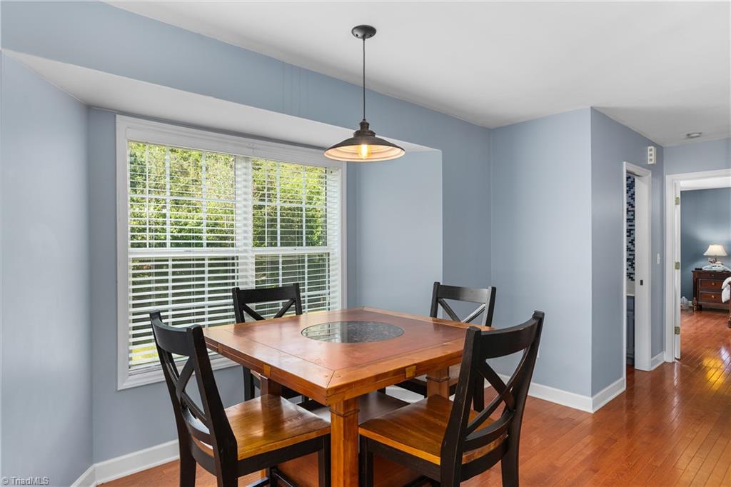 1085 Mystic Lane King, NC 27021 - Photo 18 of 50 Breakfast Area