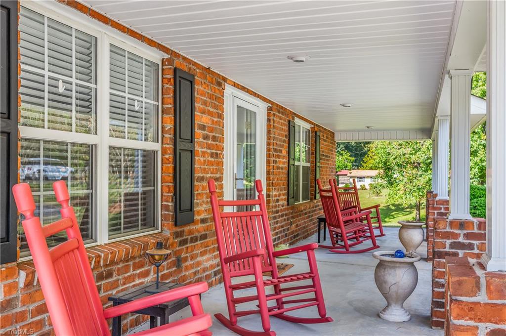 1085 Mystic Lane King, NC 27021 - Photo 4 of 50 Front Porch