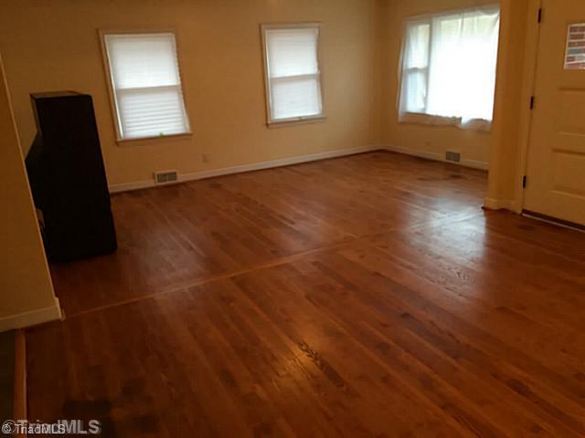 3968 Ebert Road Winston-Salem, NC 27127 - Photo 4 of 9 Living Room.