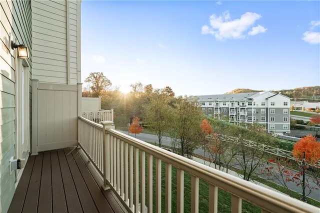 $2,700 | 407 Fairmont Drive, Warrendale, PA 15086