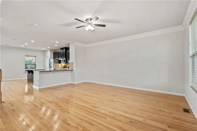 $2,700 | 407 Fairmont Drive, Warrendale, PA 15086