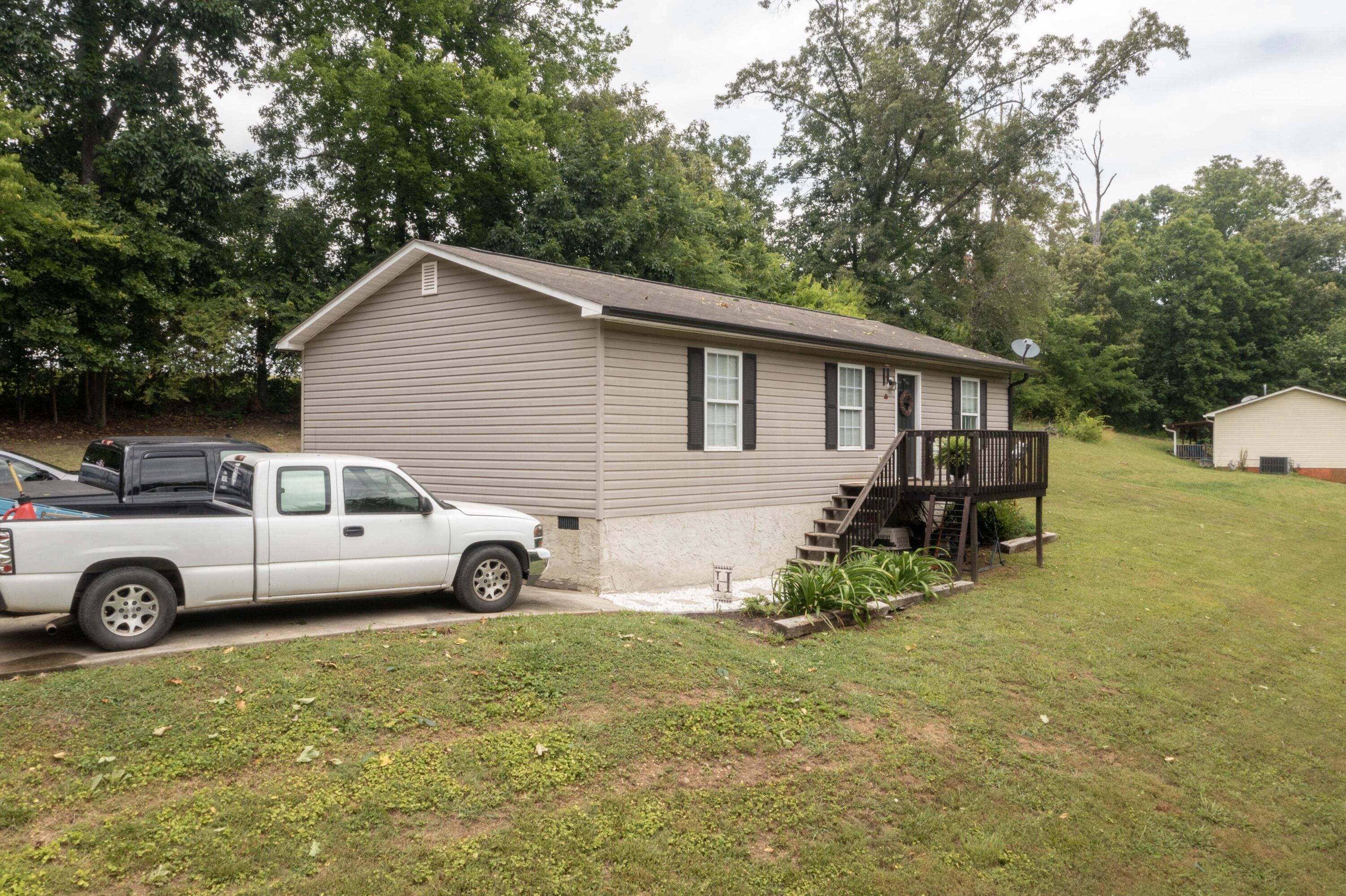 945 Grassy Branch Road Dayton, TN 37321 - Photo 3 of 25 02