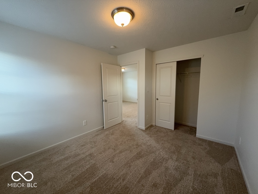 5860 Crowley Parkway Whitestown, IN 46075 - Photo 16 of 29