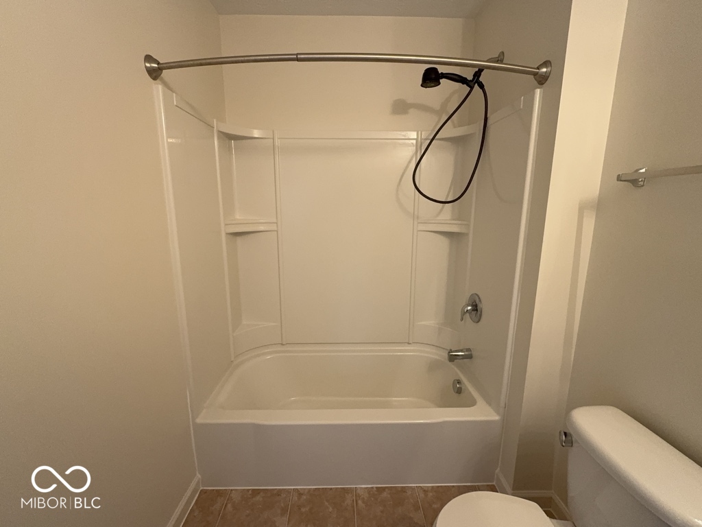 5860 Crowley Parkway Whitestown, IN 46075 - Photo 19 of 29