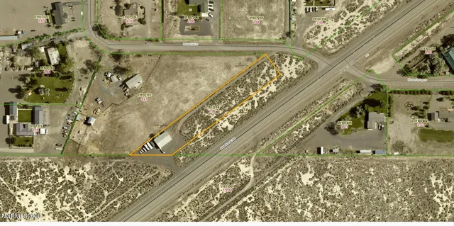 a black and white photo of a room