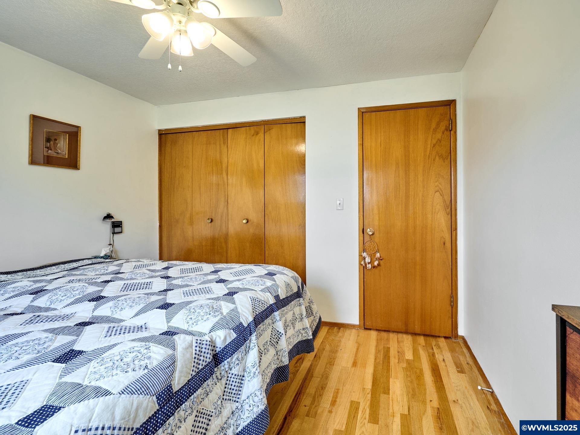 1369 Thompson Road Woodburn, OR 97071 - Photo 13 of 29 Gallery Image 13