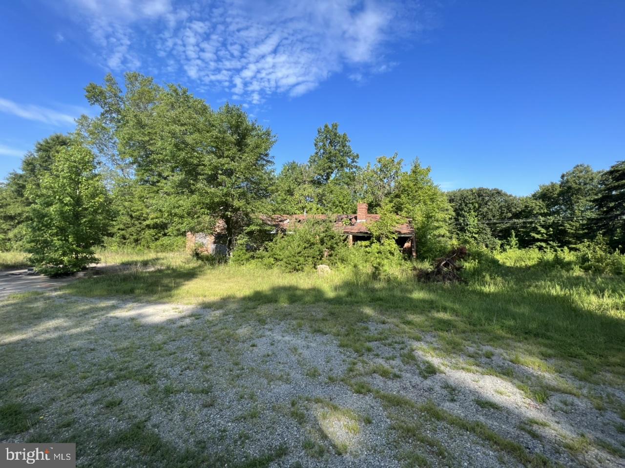 7078 Stubbs Bridge Road Spotsylvania, VA 22551 - Photo 6 of 7 Gallery Image 6