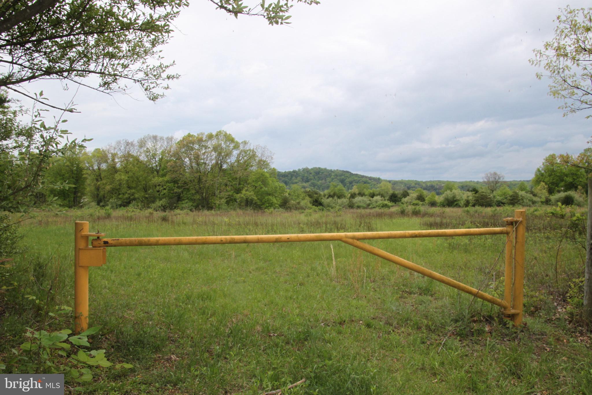 Slabtown Road Hancock, MD 21750 - Photo 2 of 20 a view of outdoor space and yard