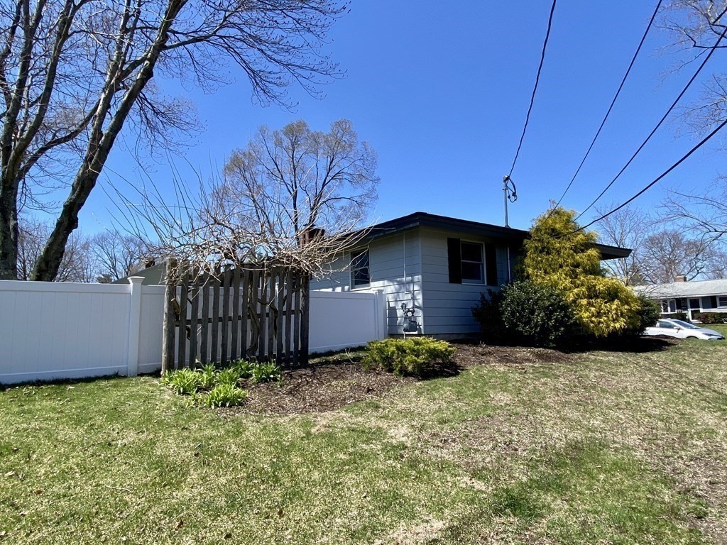 41 Riverview Road Framingham, MA 01701 - Photo 5 of 41 Gallery Image 5