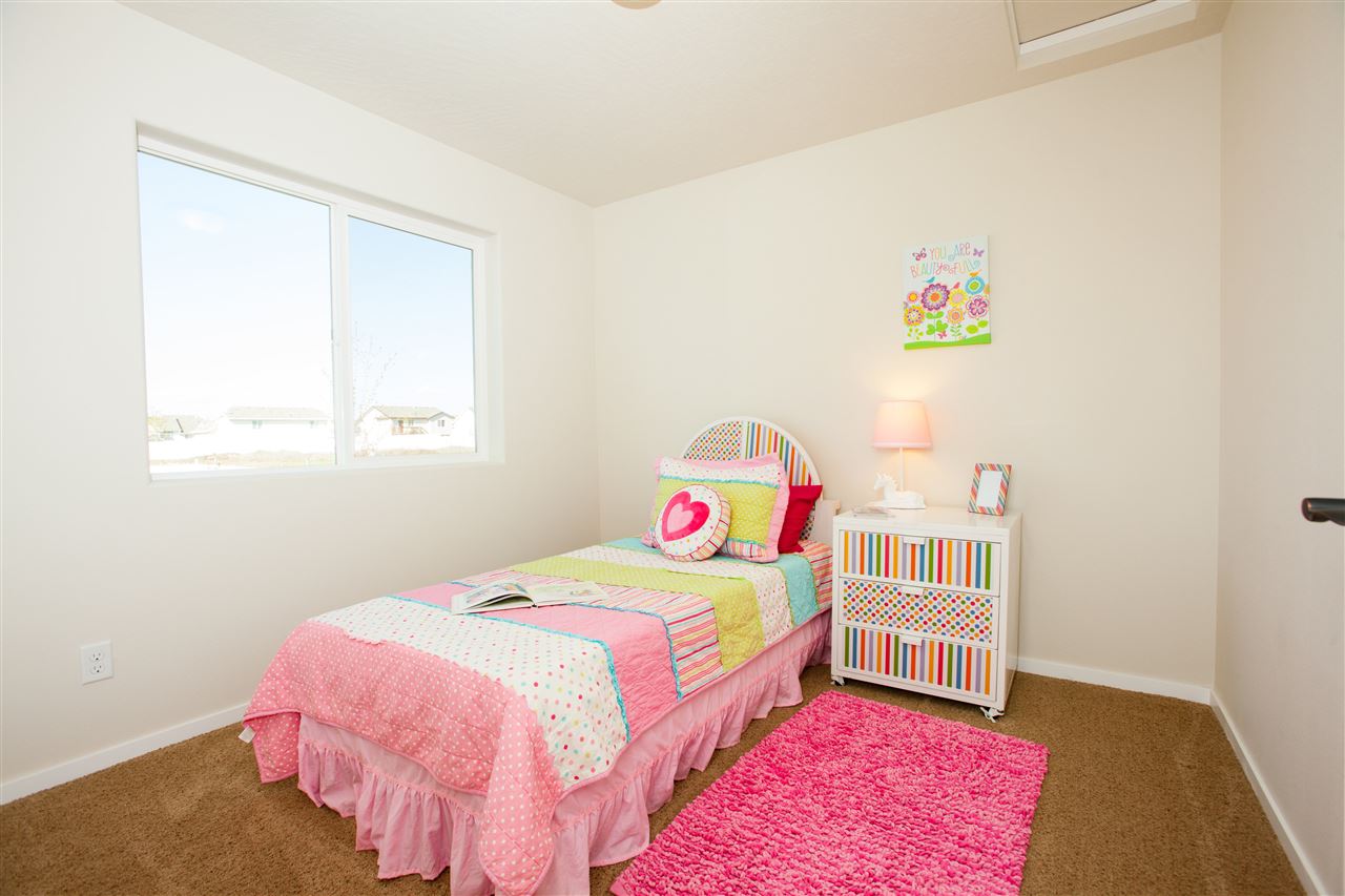 218 East Travis Court Spokane, WA 99208 - Photo 12 of 18 Gallery Image 12