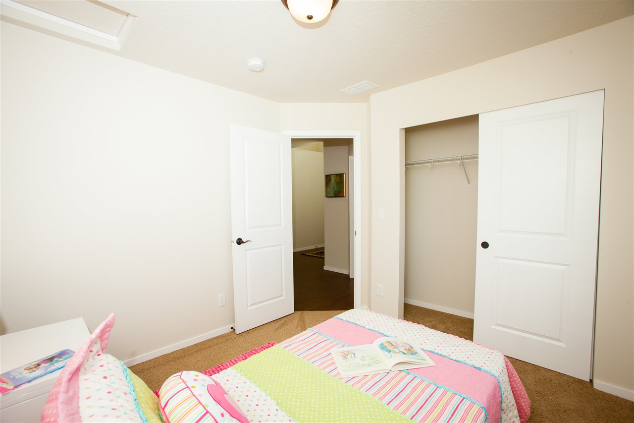 218 East Travis Court Spokane, WA 99208 - Photo 13 of 18 Gallery Image 13