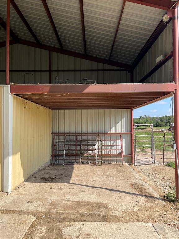 300 R T Lane Weatherford, TX 76085 - Photo 20 of 25 Gallery Image 20