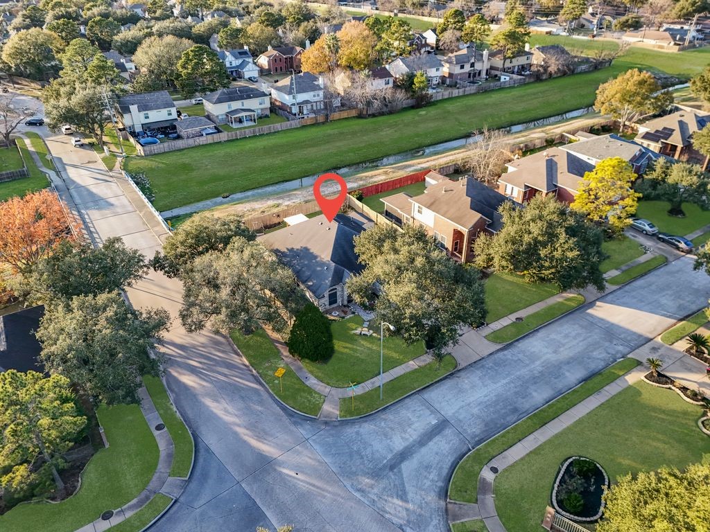 10027 Briarpark Trail Lane Houston, TX 77064 - Photo 23 of 25 Drone shot