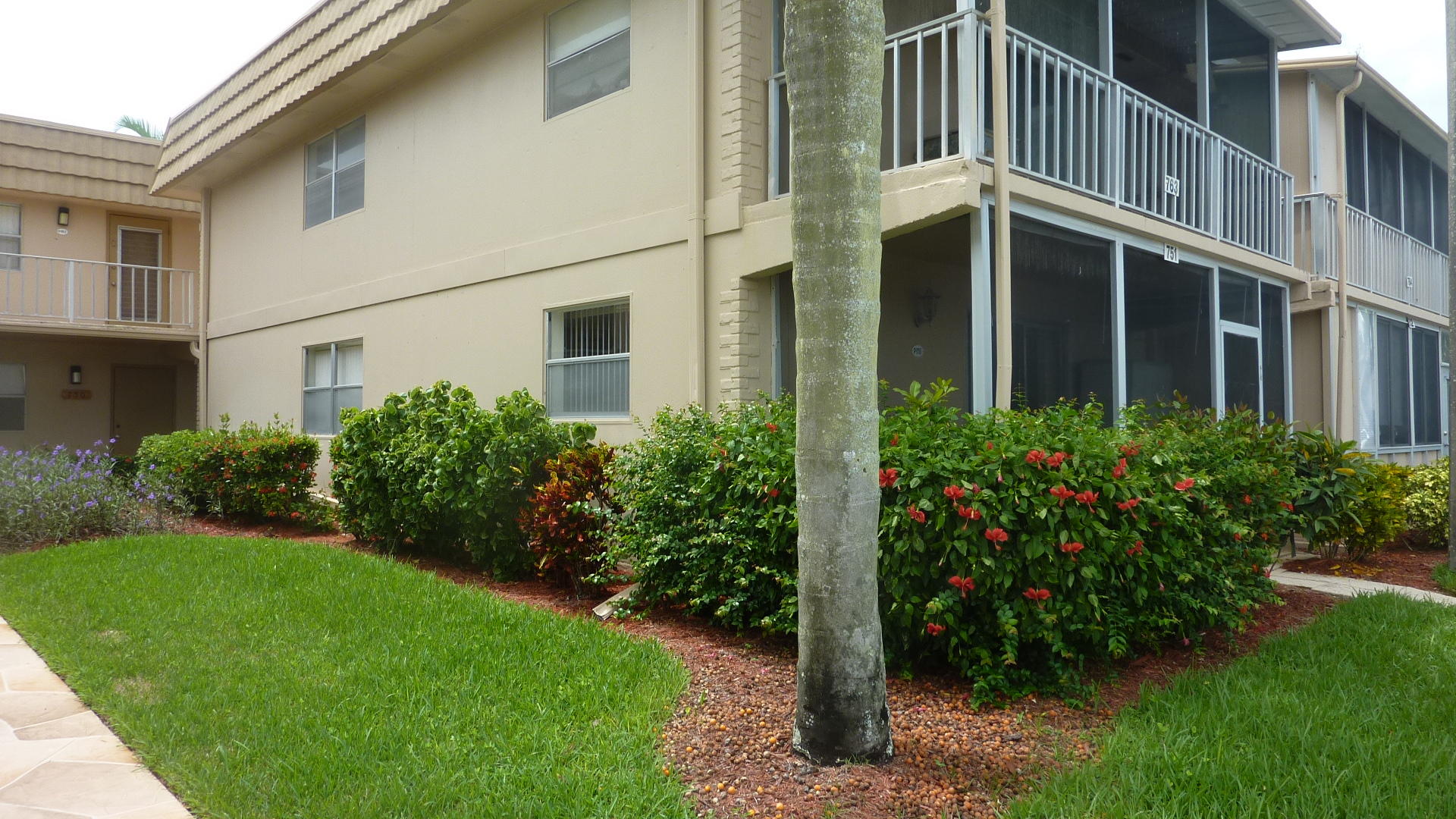 751 Monaco P, Unit 751 Delray Beach, FL 33446 - Photo 2 of 28 Building exterior