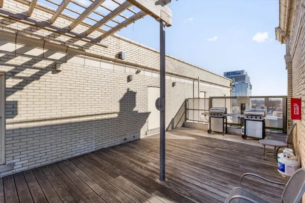 $148,000 | 66 Monroe Avenue, Unit 405, Memphis, TN 38103