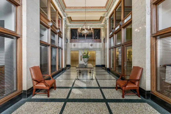 $148,000 | 66 Monroe Avenue, Unit 405, Memphis, TN 38103