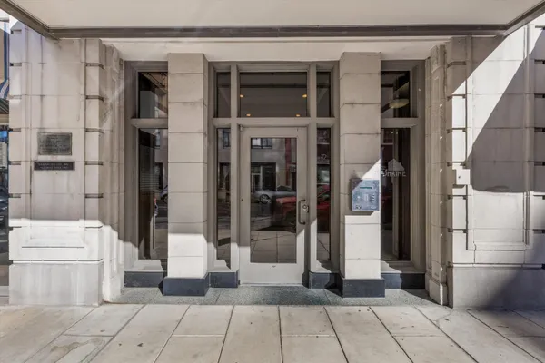 $148,000 | 66 Monroe Avenue, Unit 405, Memphis, TN 38103