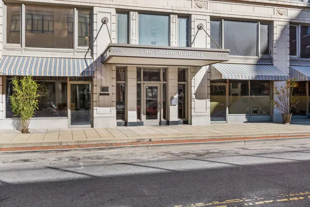 $148,000 | 66 Monroe Avenue, Unit 405, Memphis, TN 38103