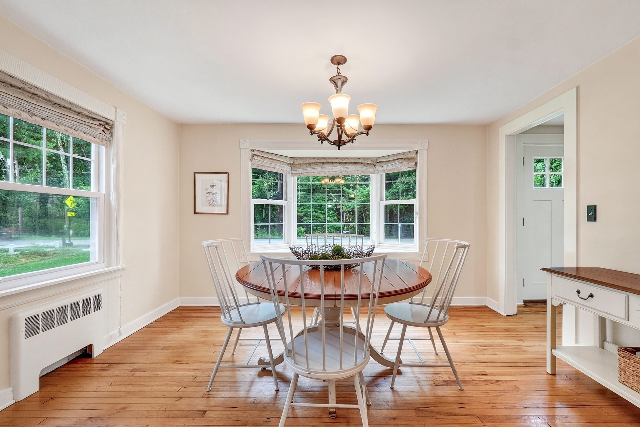 200 South Road Bedford, MA 01730 - Photo 5 of 31 Gallery Image 5