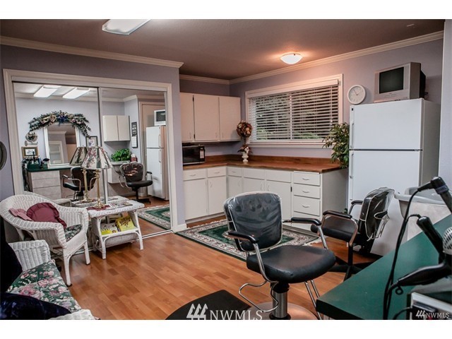 3402 228th Street Southeast Bothell, WA 98021 - Photo 12 of 25