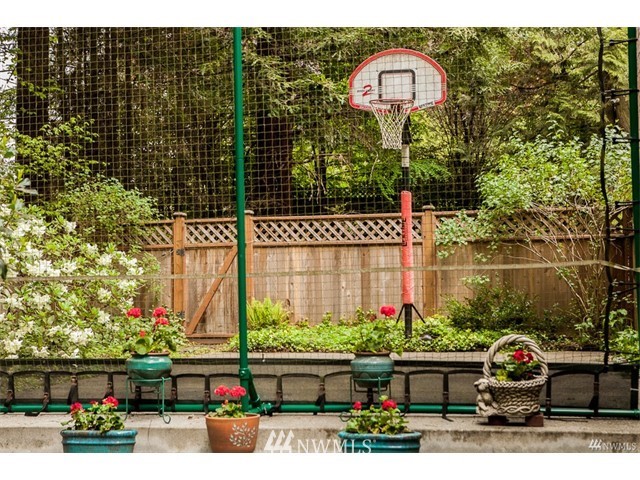 3402 228th Street Southeast Bothell, WA 98021 - Photo 6 of 25