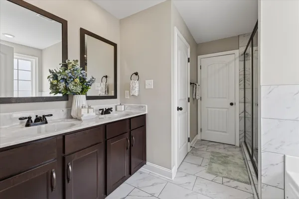 $365,000 | 1092 Charles Thomas Drive, Clarksville, TN 37042