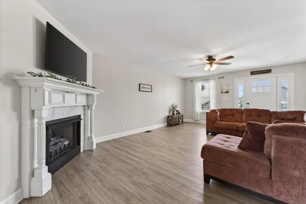 $365,000 | 1092 Charles Thomas Drive, Clarksville, TN 37042