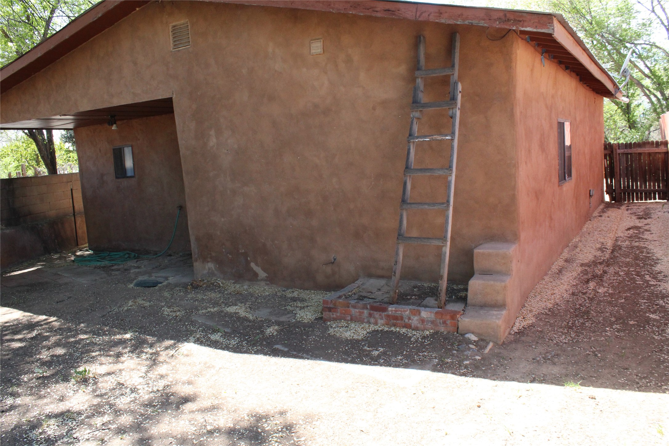 148 El Llano Road Espanola, NM 87532 - Photo 14 of 29