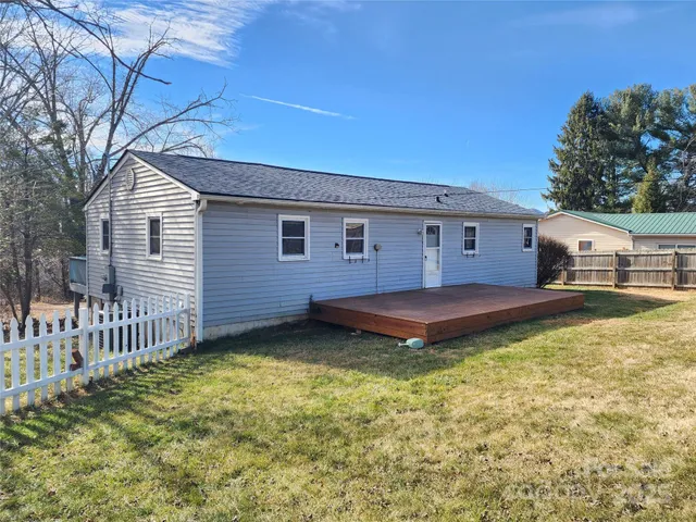 $399,000 | 31 Stanley Street, Candler, NC 28715