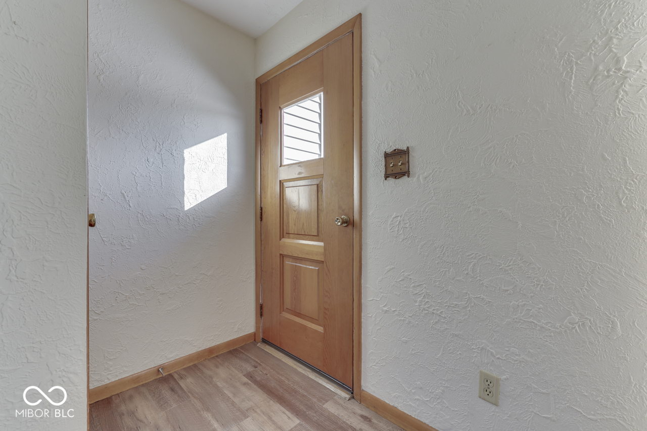 8529 Norm Anderson Road Bloomington, IN 47404 - Photo 6 of 46