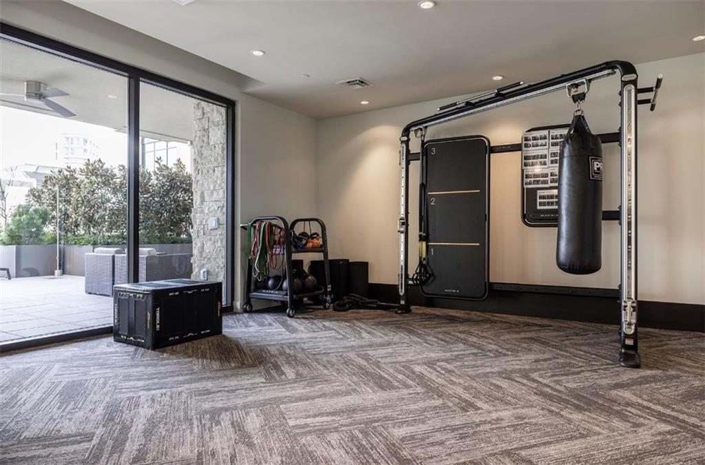 2965 Peachtree Road, Unit 1809 Atlanta, GA 30305 - Photo 31 of 33