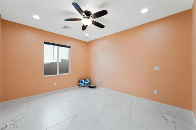 $3,050 | 6602 Windy Palm Street, North Las Vegas, NV 89086