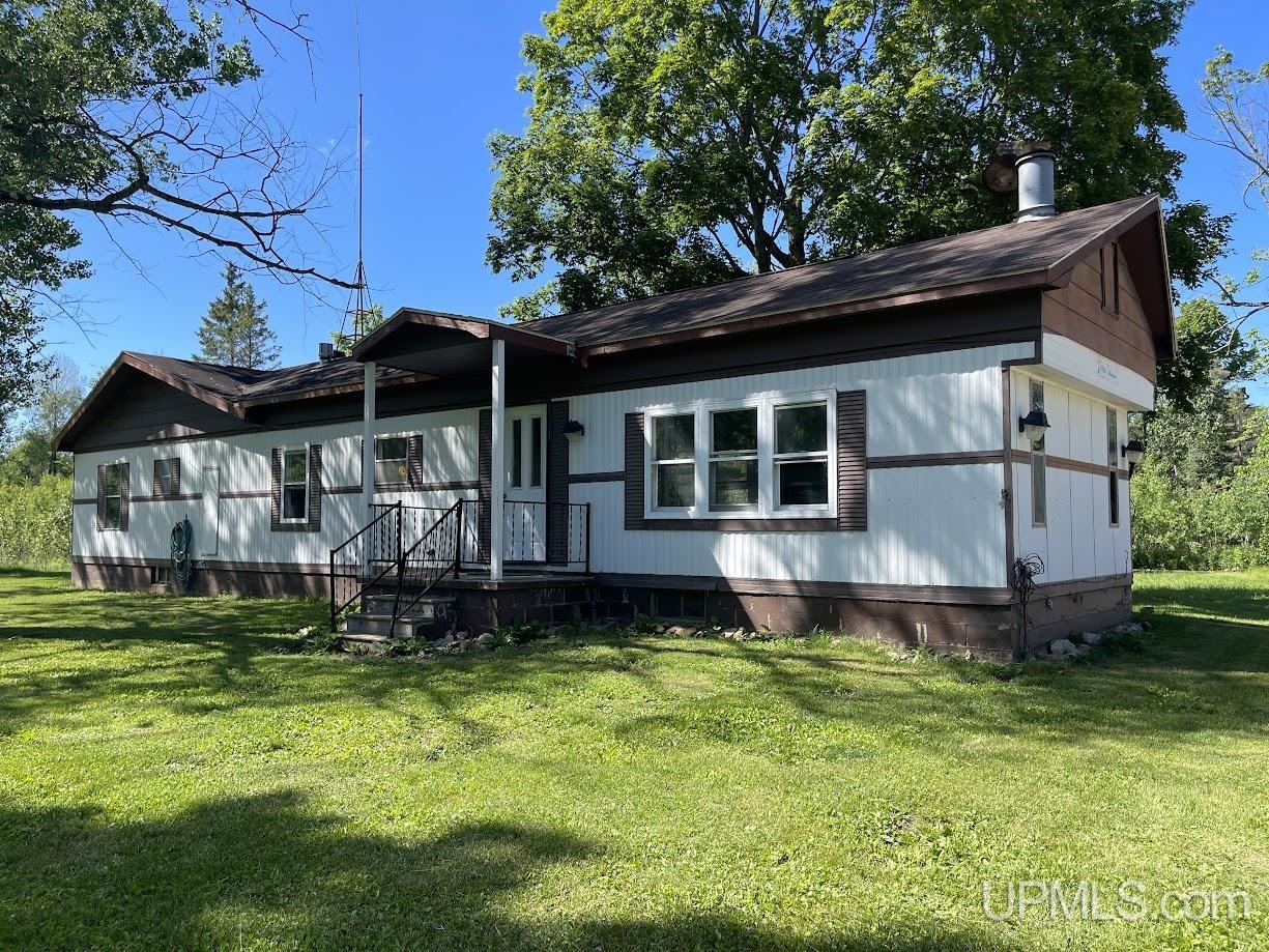 8766 32 Road Rapid River, MI 49878 - Photo 39 of 52 Gallery Image 39