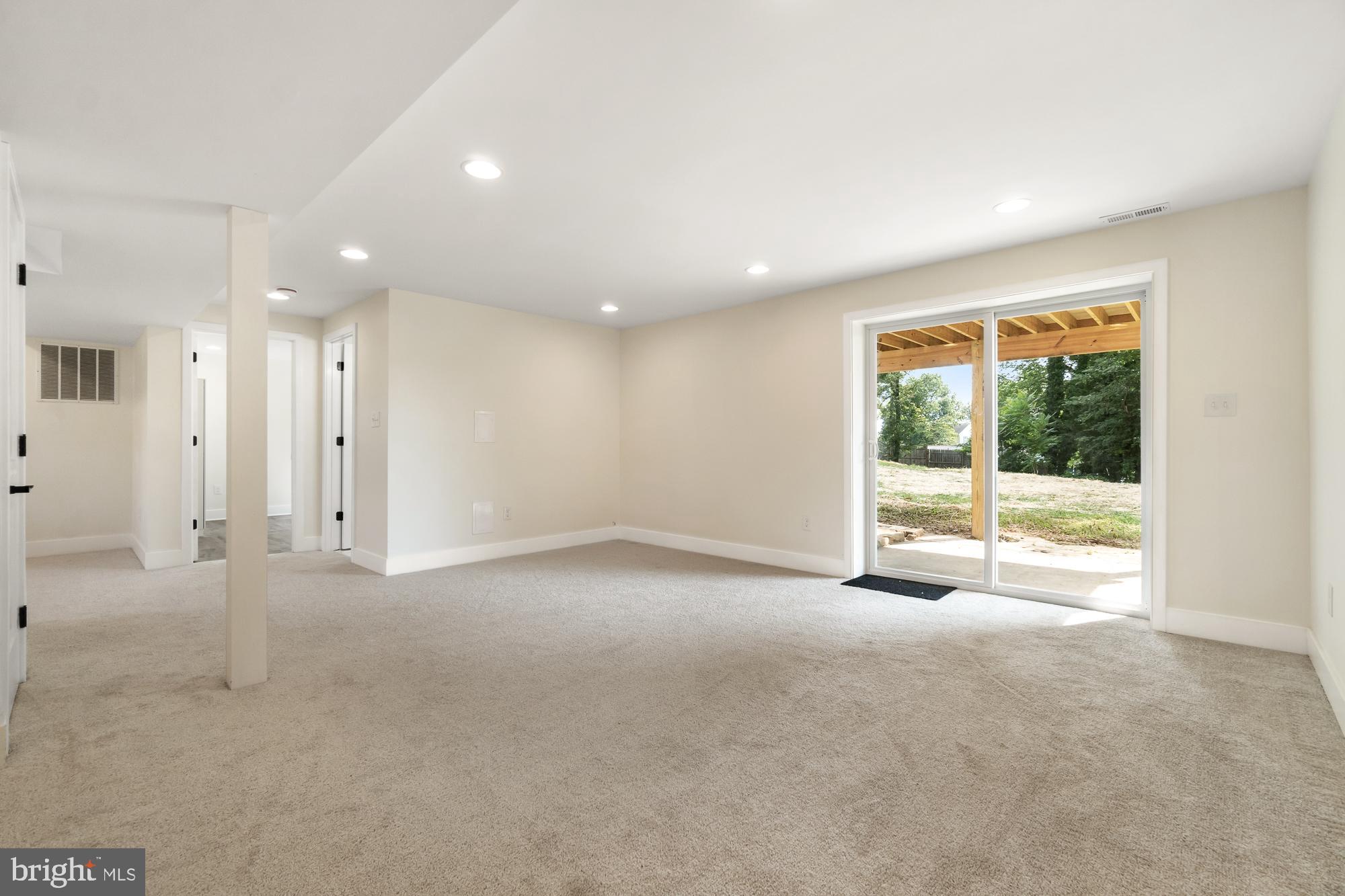 1605 Thomas Drive Point of Rocks, MD 21777 - Photo 23 of 34