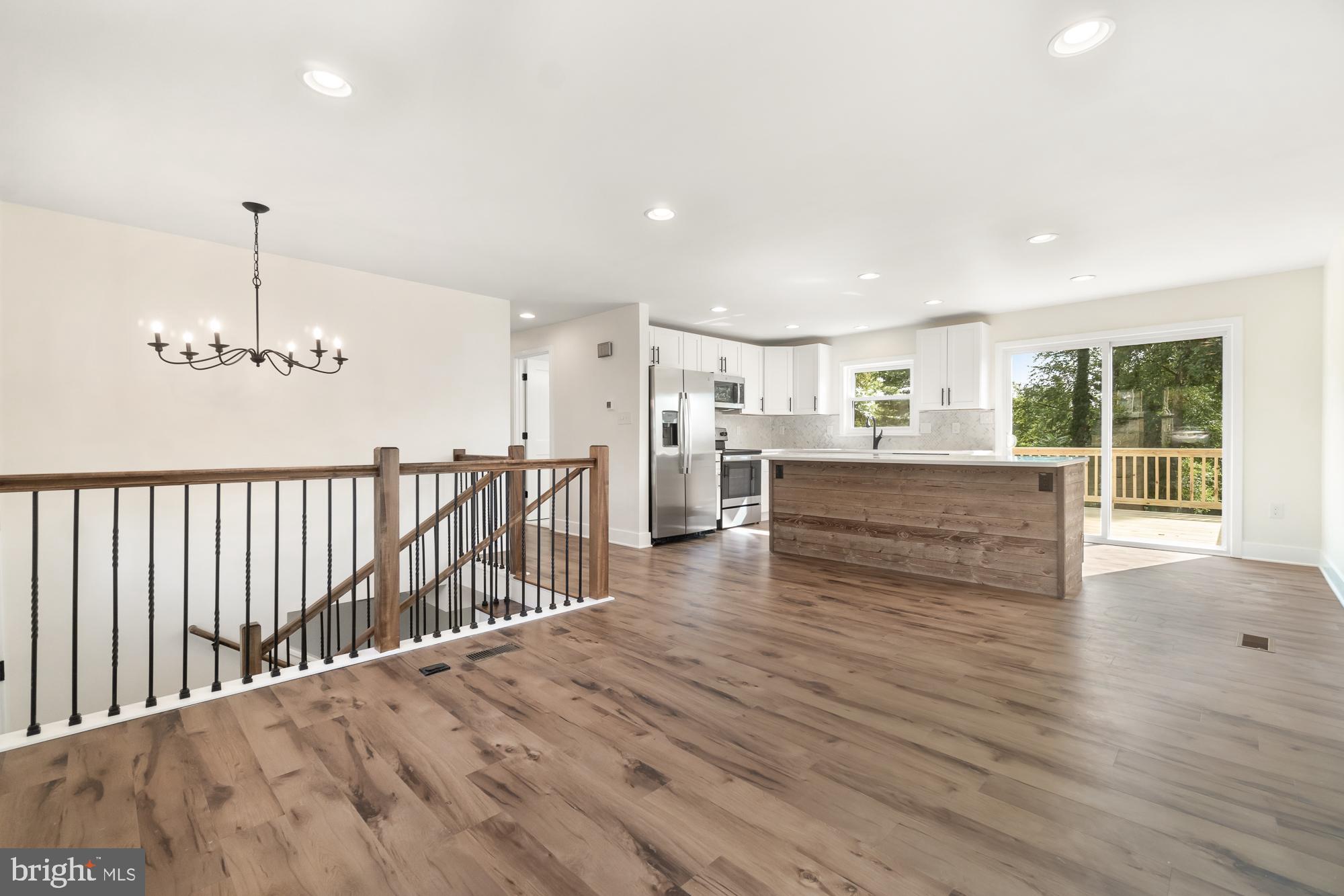 1605 Thomas Drive Point of Rocks, MD 21777 - Photo 8 of 34