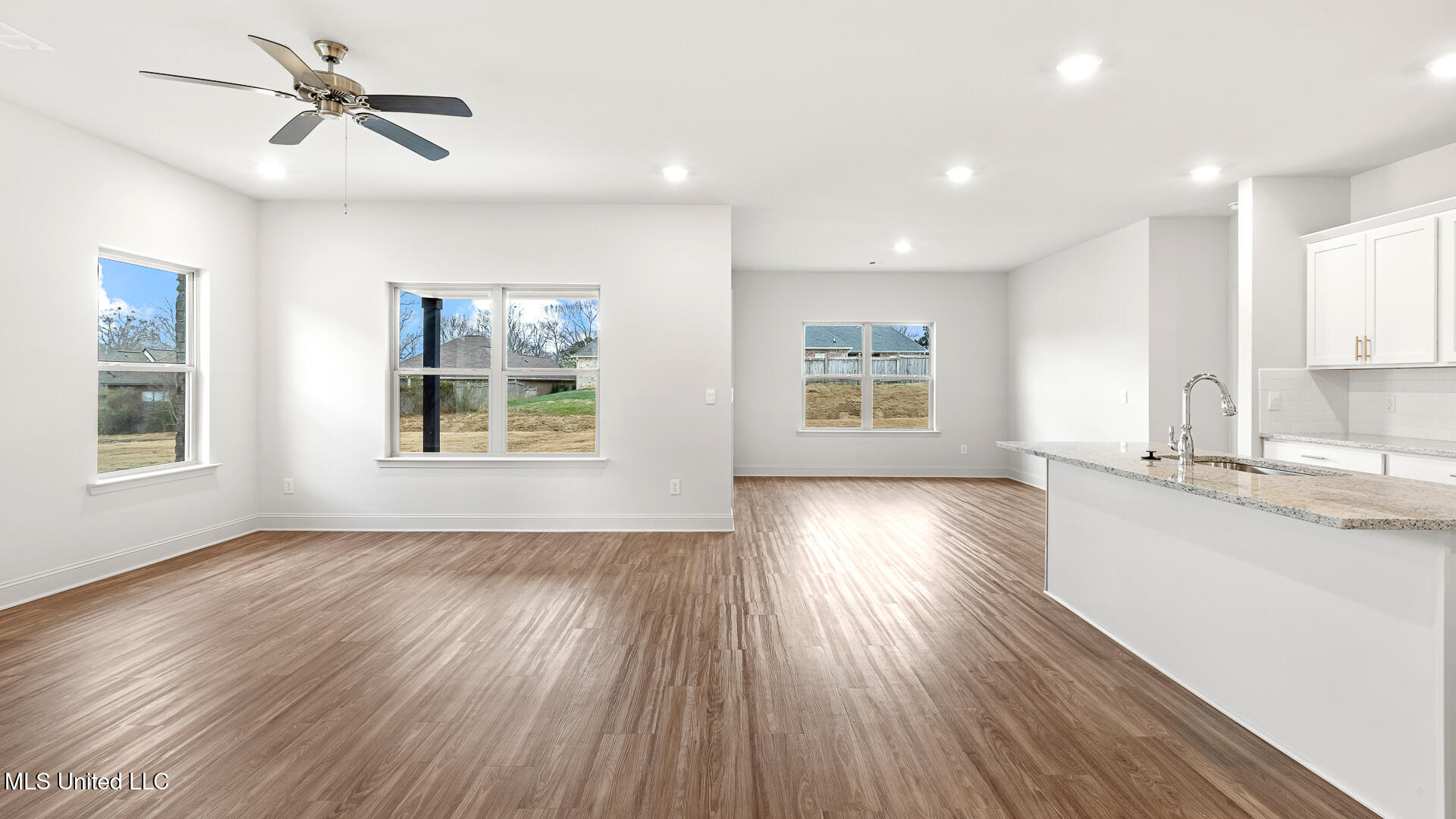 320 Carr Farms Road Ridgeland, MS 39157 - Photo 5 of 34 MS_Jackson_Ridgeland_Carr-Farms_Dylan_C4