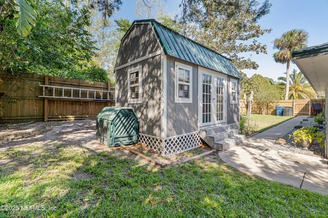 $415,000 | 9 Blare Drive, Palm Coast, FL 32137