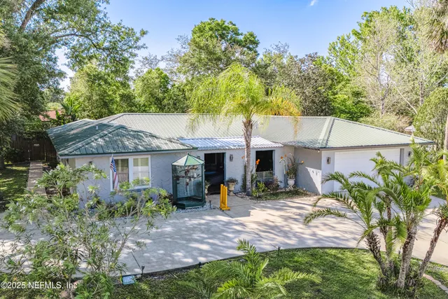 $415,000 | 9 Blare Drive, Palm Coast, FL 32137