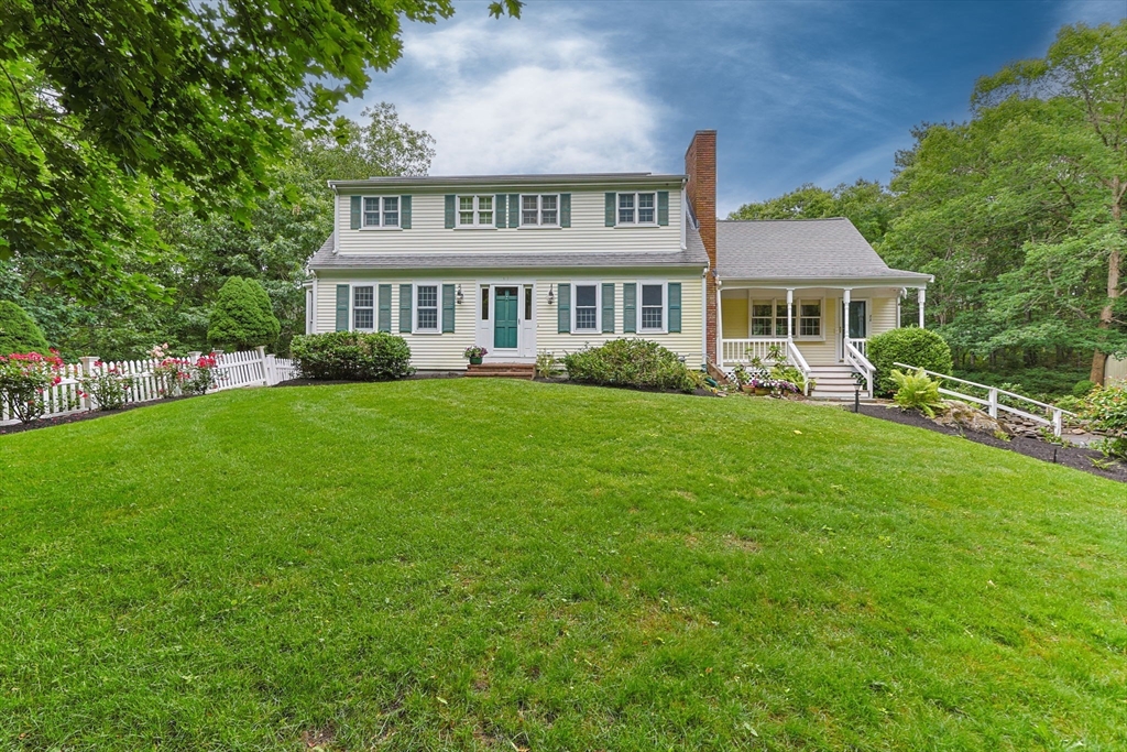 88 Acre Hill Road Barnstable, MA 02630 - Photo 2 of 42 Gallery Image 2